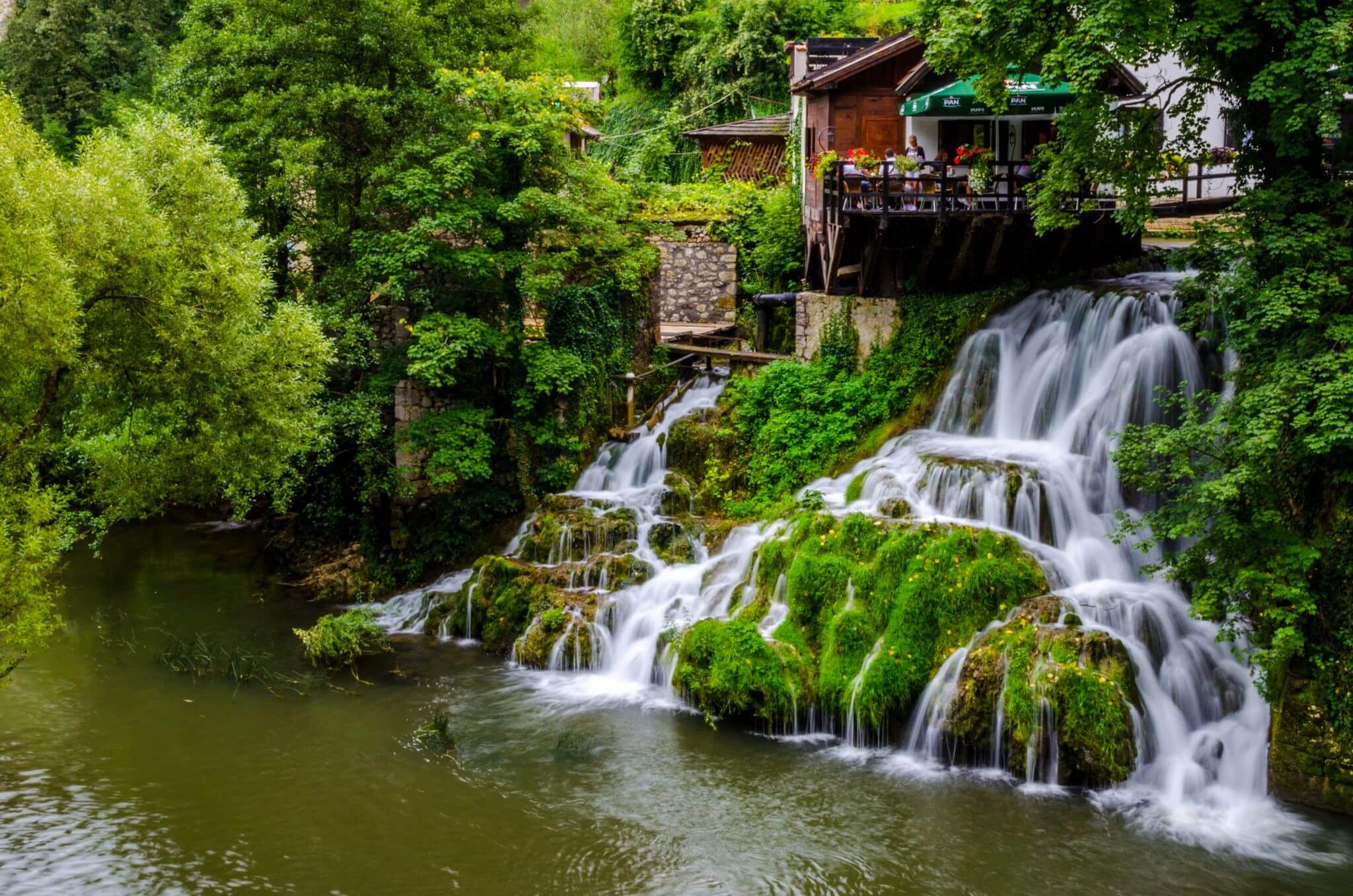 岩戸流しそうめん