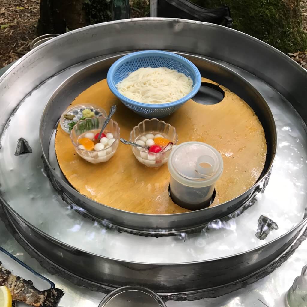 岩戸流しそうめん